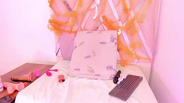 CATTLEYA BIANCHI145 online show from 10-11-25, 02:55