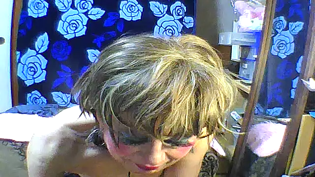 Snapshot of anakanakami chatting on 02-06-26, 03:55 anakanakami online show from 02-06-26, 03:55