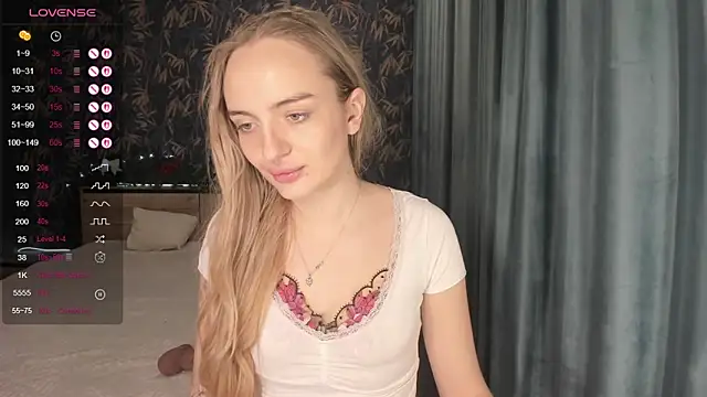 A delina online show from 12-20-25, 04:36