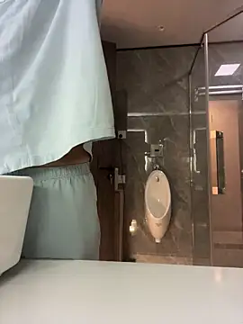 Snapshot of chinalover4199 chatting on 01-15-26, 02:43 chinalover4199 online show from 01-15-26, 02:43