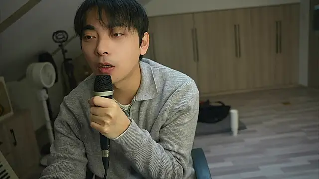 Snapshot of chinalover4199 chatting on 02-02-26, 04:22 chinalover4199 online show from 02-02-26, 04:22