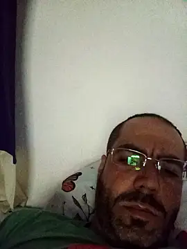 Snapshot of ddsetmm chatting on 12-28-24, 07:22 ddsetmm online show from 12-28-24, 07:22