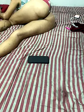 casalhot2533 online show from 11-18-25, 04:11