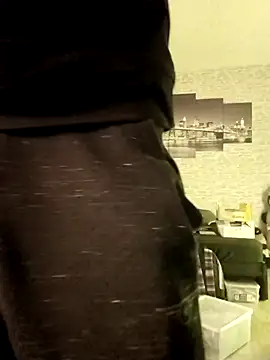 HalloMarcy online show from 03-11-25, 11:01