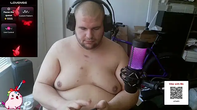 Hackensackneil online show from 04-07-26, 01:11