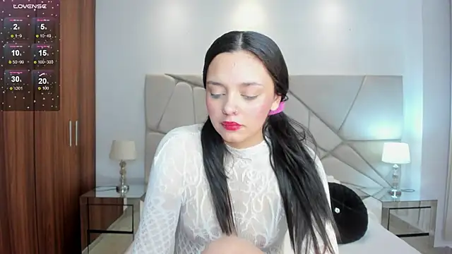 amelia cherry online show from 02-08-25, 11:44