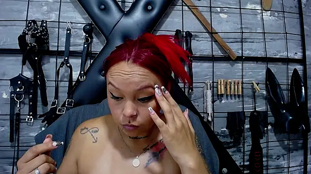 Snapshot of Alana_Roth chatting on 02-11-26, 07:30 Alana Roth online show from 02-11-26, 07:30