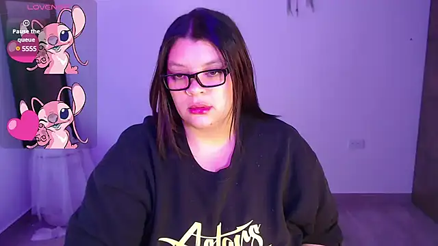 Snapshot of violeta_candyy_ chatting on 03-07-25, 01:07 violeta candyy  online show from 03-07-25, 01:07