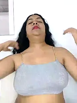 Brendabluee online show from 02-23-25, 04:57