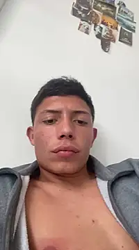 Snapshot of apoloruso chatting on 02-11-25, 05:50 apoloruso online show from 02-11-25, 05:50
