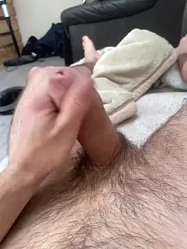 Snapshot of tomasek28 chatting on 03-24-26, 09:36 tomasek28 online show from 03-24-26, 09:36