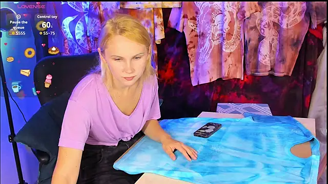 Anna Corsets online show from 09-27-25, 12:10