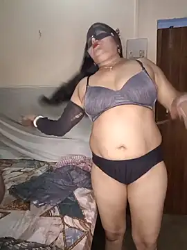 Snapshot of Hot_muskaan chatting on 08-06-26, 04:53 Hot muskaan online show from 08-06-26, 04:53