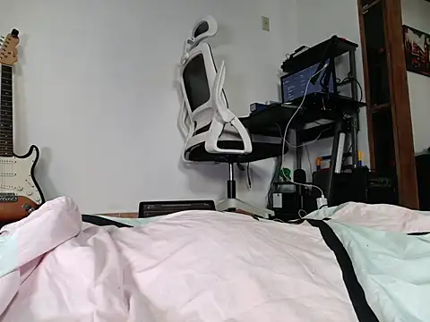 Snapshot of Rocket1978 chatting on 03-13-26, 12:23 Rocket1978 online show from 03-13-26, 12:23