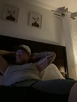 Snapshot of tcadle1824 chatting on 03-27-26, 02:28 tcadle1824 online show from 03-27-26, 02:28