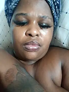 SexyLadyBoosxx online show from 10-07-25, 03:58