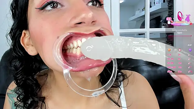 miss   evangeline online show from 03-13-25, 08:48