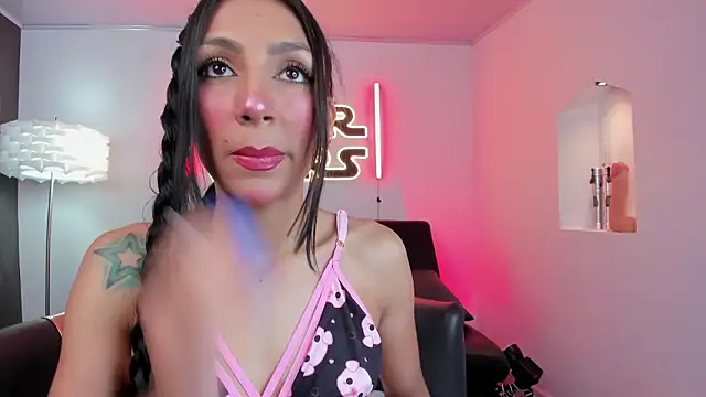 miss   evangeline online show from 03-19-26, 02:04