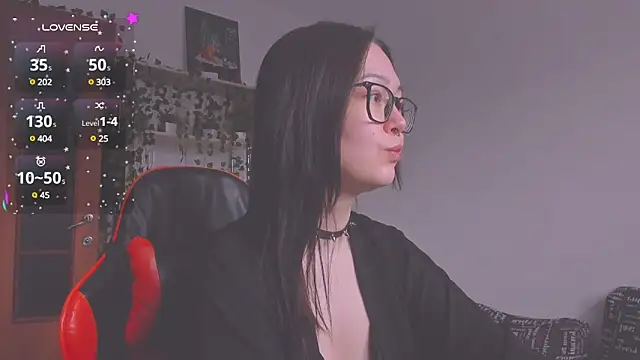 kittenrisha online show from 03-18-25, 07:19