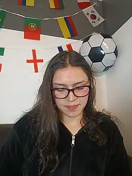 Danni shy online show from 07-02-26, 11:55