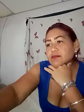 Snapshot of Abigail_BigTits chatting on 01-11-25, 03:13 Abigail BigTits online show from 01-11-25, 03:13