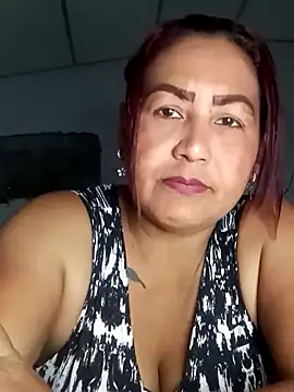 Snapshot of Abigail_BigTits chatting on 02-01-25, 07:34 Abigail BigTits online show from 02-01-25, 07:34