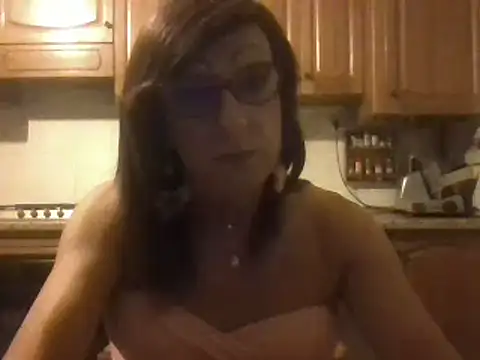 Snapshot of Tiabet chatting on 09-09-25, 08:19 Tiabet online show from 09-09-25, 08:19