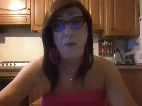 Snapshot of Tiabet chatting on 01-14-26, 09:09 Tiabet online show from 01-14-26, 09:09