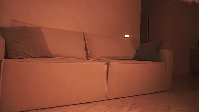 Snapshot of alittlestarrr chatting on 01-21-25, 07:50 alittlestarrr online show from 01-21-25, 07:50