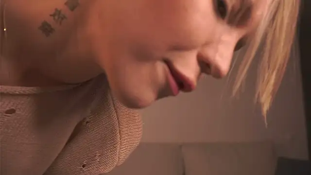 Snapshot of alittlestarrr chatting on 01-25-25, 04:23 alittlestarrr online show from 01-25-25, 04:23