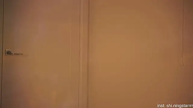 Snapshot of alittlestarrr chatting on 02-26-25, 07:20 alittlestarrr online show from 02-26-25, 07:20