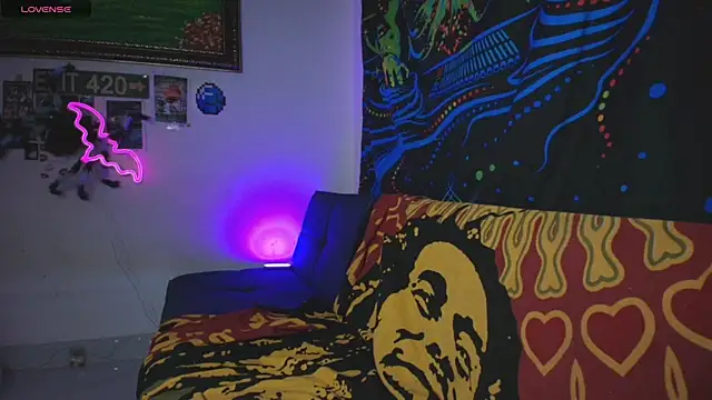 Snapshot of devil_fts chatting on 12-05-25, 05:27 devil fts online show from 12-05-25, 05:27