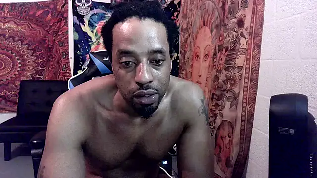 Coco-Licious online show from 12-31-24, 06:48