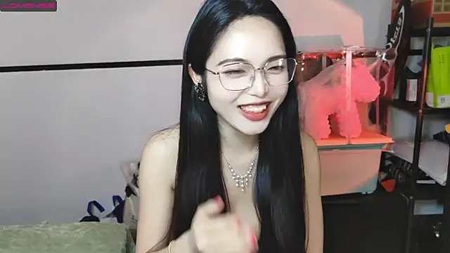 Snapshot of diandian-866 chatting on 02-17-25, 12:10 diandian-866 online show from 02-17-25, 12:10