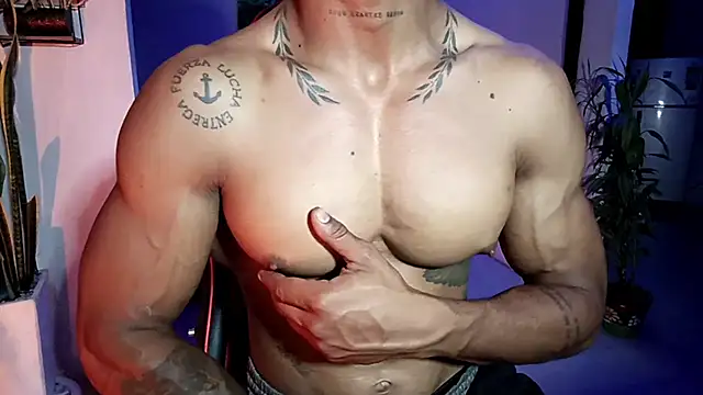 Adam Valenciia online show from 04-28-26, 05:12