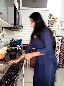 Best-Couple online show from 01-17-25, 08:13