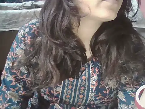 Hot-shanvi online show from 11-01-25, 07:54