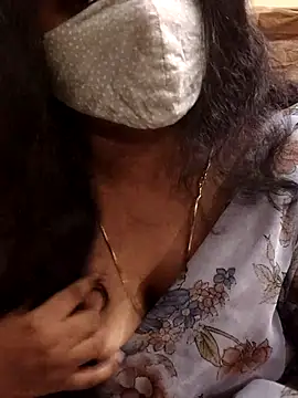 Rathi22 online show from 04-29-26, 02:32