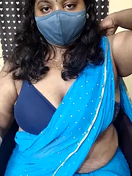 Snapshot of Rathi22 chatting on 06-21-26, 02:58 Rathi22 online show from 06-21-26, 02:58