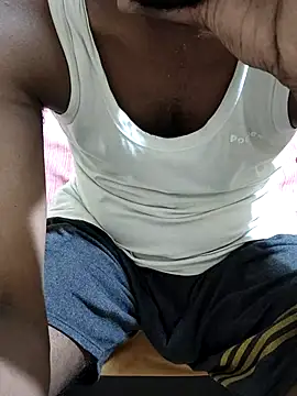 Snapshot of Rathi22 chatting on 07-16-26, 02:45 Rathi22 online show from 07-16-26, 02:45