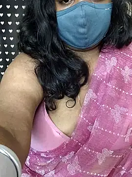 Snapshot of Rathi22 chatting on 07-26-26, 02:53 Rathi22 online show from 07-26-26, 02:53
