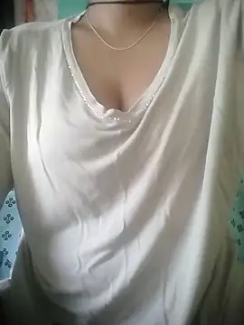 muskan-Sharma online show from 10-15-25, 05:18