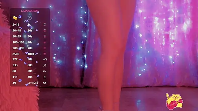 Snapshot of _Sunshine chatting on 03-08-25, 09:39 Sunshine online show from 03-08-25, 09:39