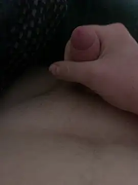 Snapshot of Finni04055 chatting on 12-29-24, 01:38 Finni04055 online show from 12-29-24, 01:38