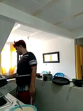 Lian Noath online show from 02-25-25, 04:10