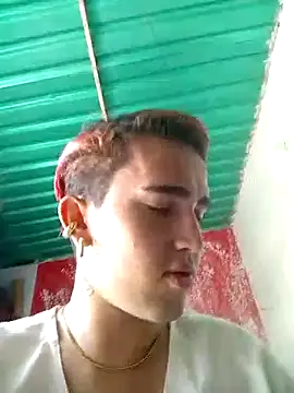 Lian Noath online show from 03-19-25, 03:40