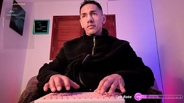 Snapshot of Joylopez_fit chatting on 05-05-26, 10:45 Joylopez fit online show from 05-05-26, 10:45