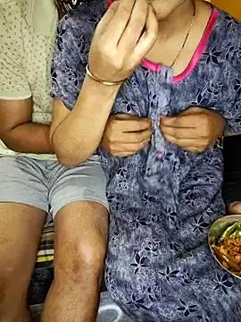 lovelygirl4567 online show from 03-12-25, 06:11