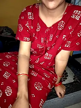 lovelygirl4567 online show from 09-27-25, 04:56