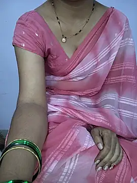 lovelygirl4567 online show from 07-02-26, 03:29